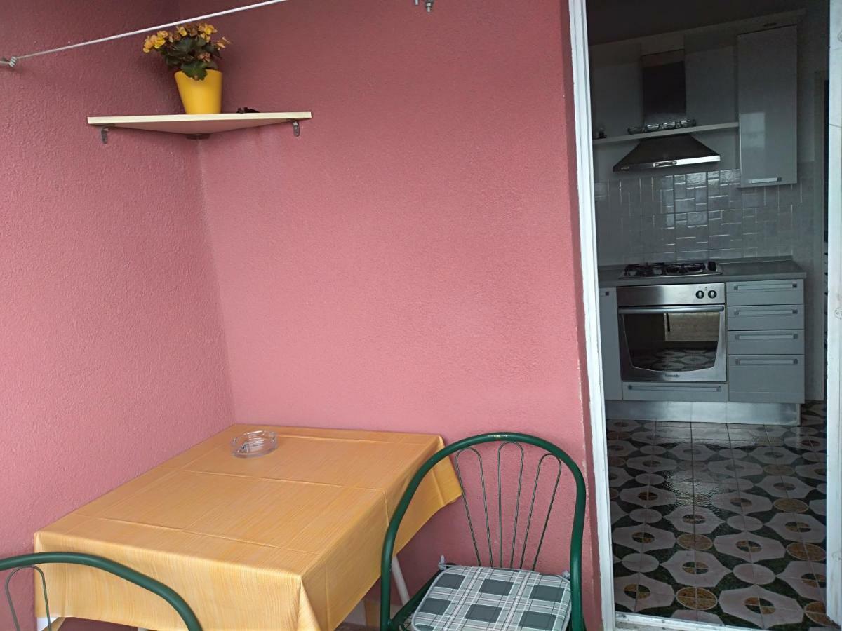 Apartments Pericic بودْسْتغانا المظهر الخارجي الصورة