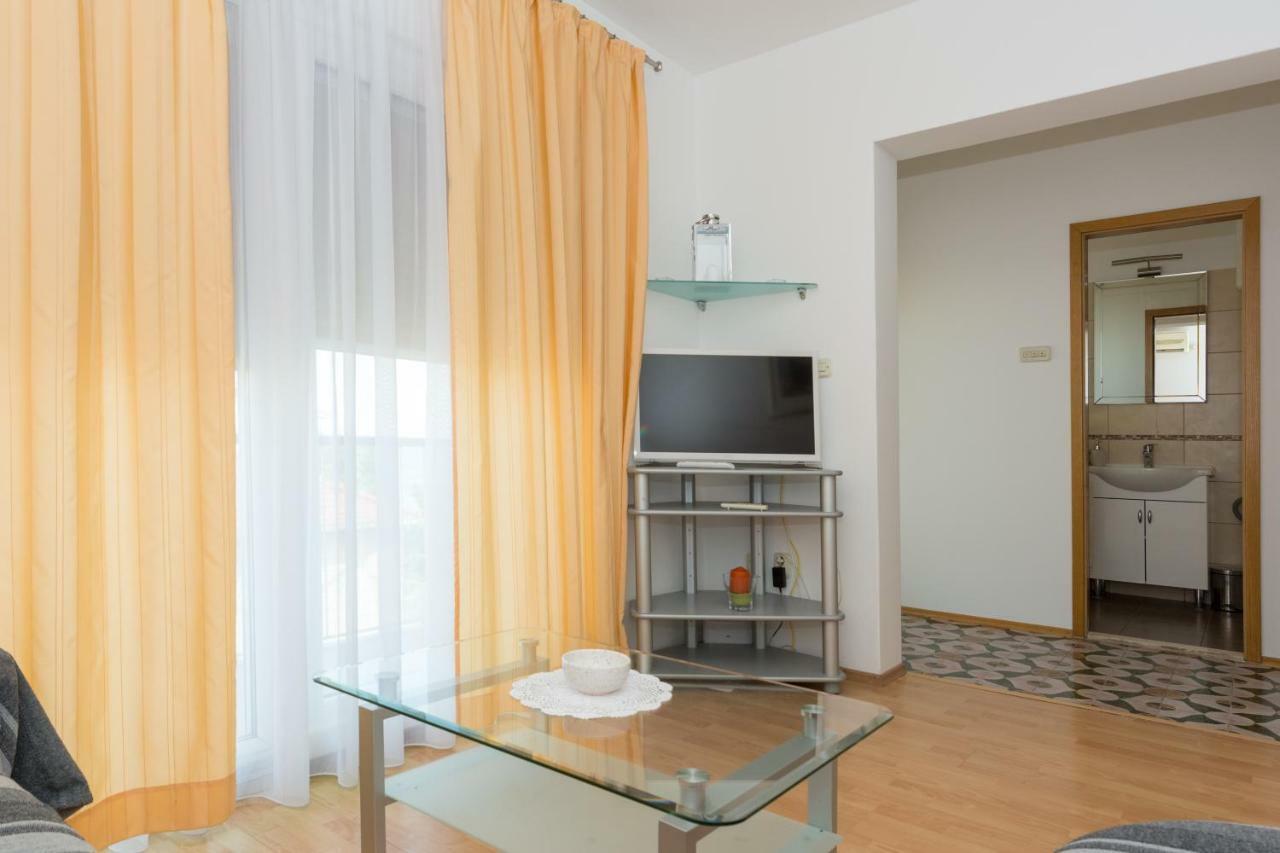 Apartments Pericic بودْسْتغانا المظهر الخارجي الصورة